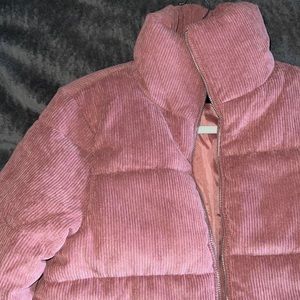 Size medium out wear jacket